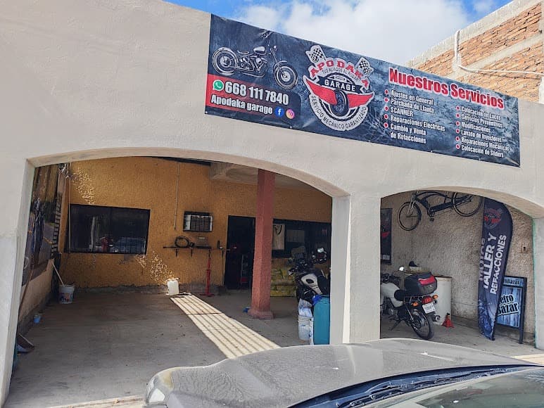 Apodaka Garage de Motos en Querétaro